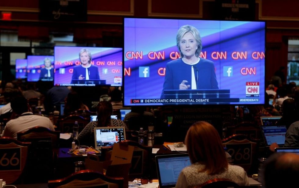 Clinton Coverage Goes Off The Rails — Again