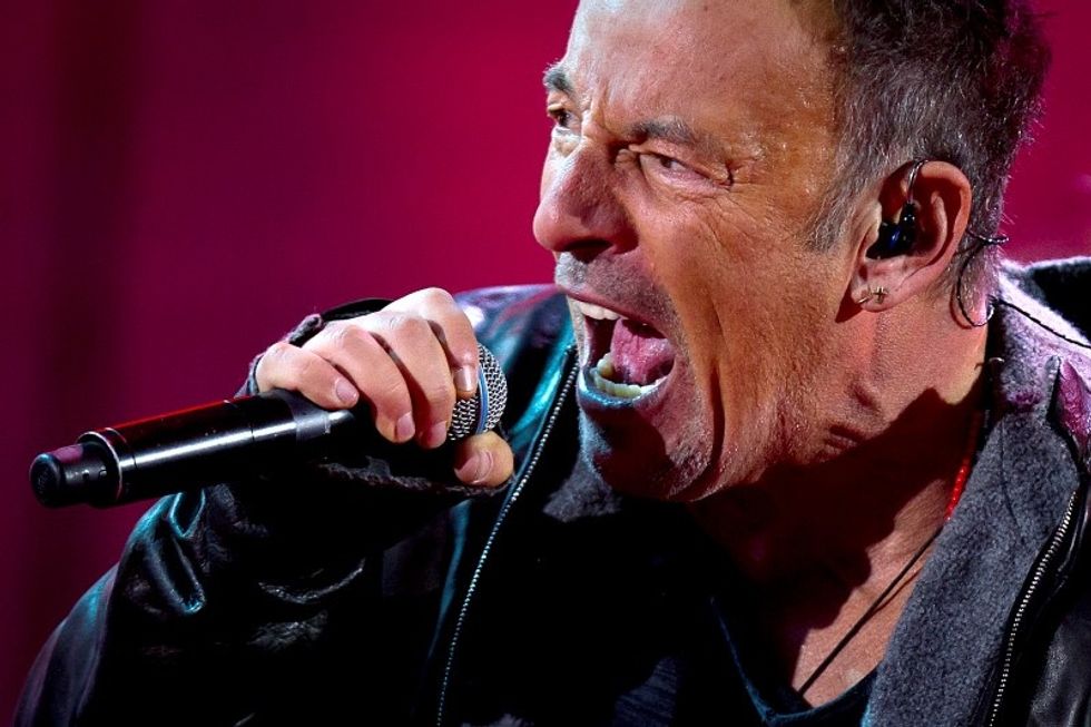 Bruce Springsteen Promises To Show His Mind In Autobiography