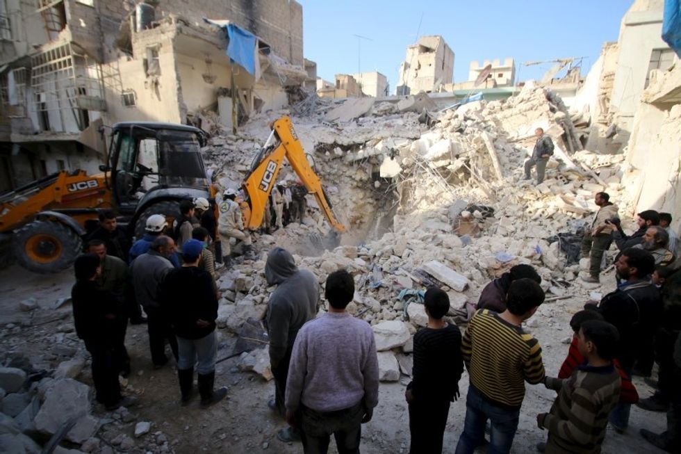 Obama Urges Russia To Stop Bombing ‘Moderate’ Syria Rebels