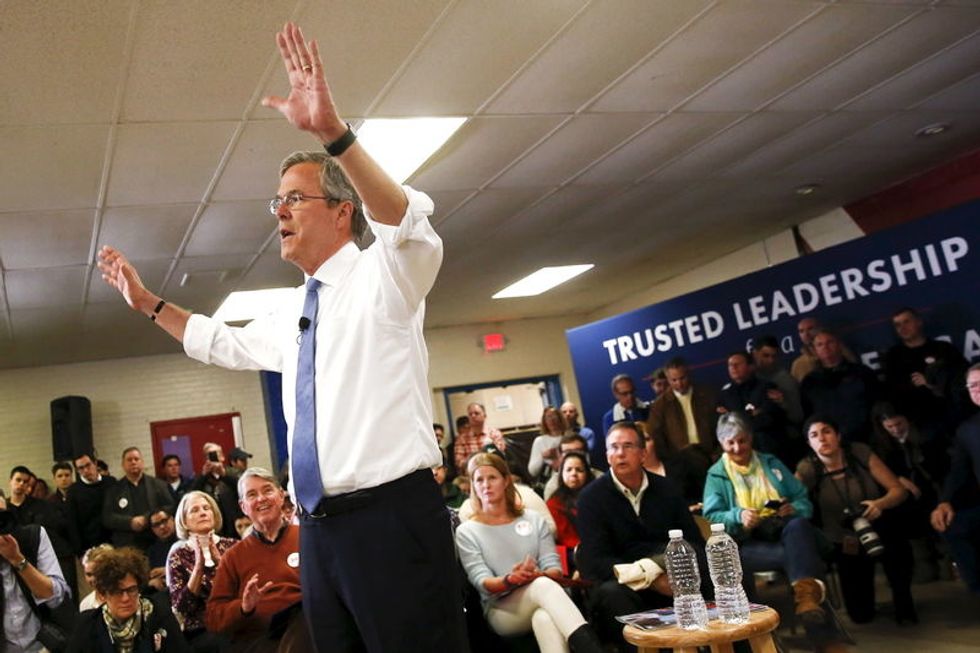 ‘Please Clap’ At This: 10 Times That Jeb Bush Showed His Awfulness