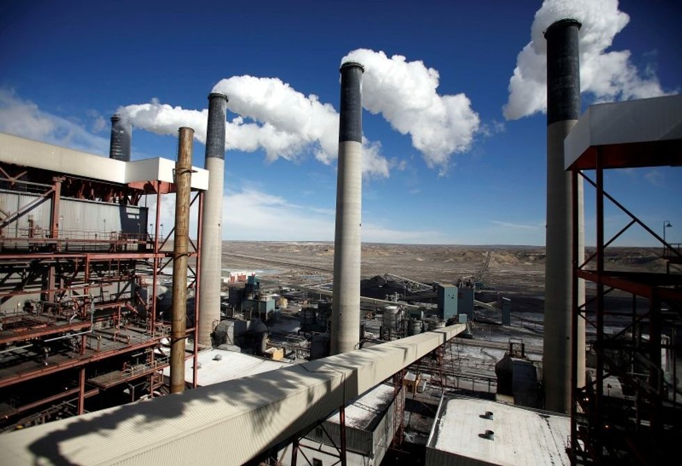Supreme Court Blocks Obama Carbon Emissions Plan