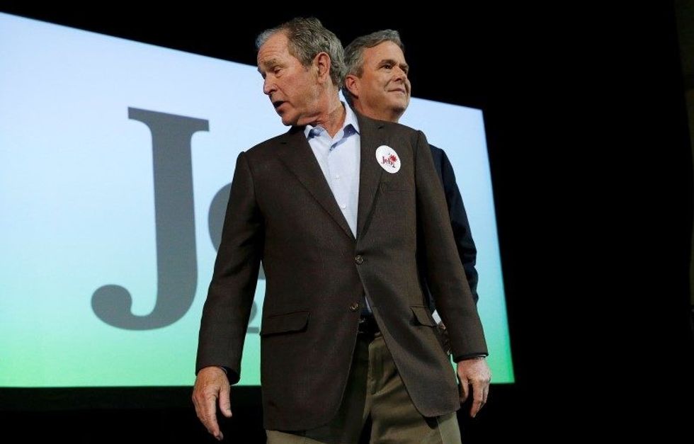 Jeb Bush Gets A Brotherly Hand From George W. In South Carolina