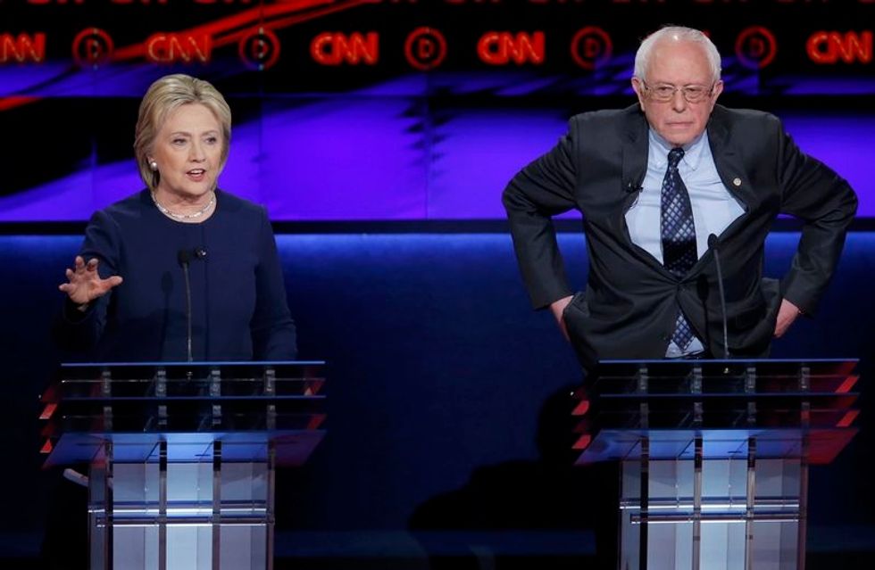 Clinton, Sanders Clash Over Trade And Auto Bailout In Michigan Debate