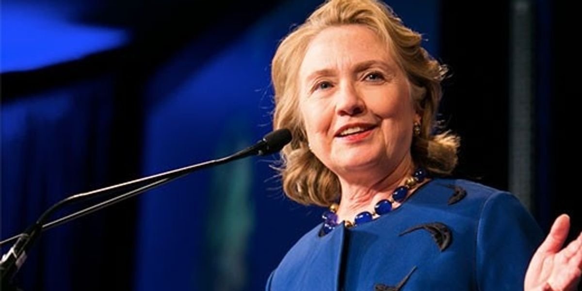 Hillary Clinton Responds Perfectly To Jd Vance's Slur On Single Women 