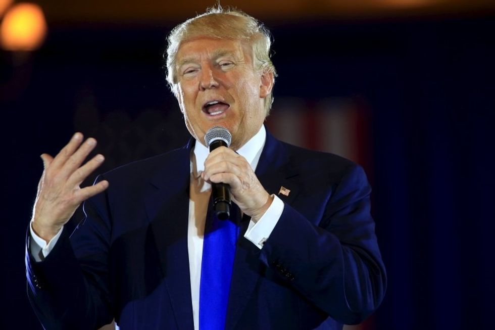 Under Fire, Trump Seeks Breakthrough In Republican Primaries