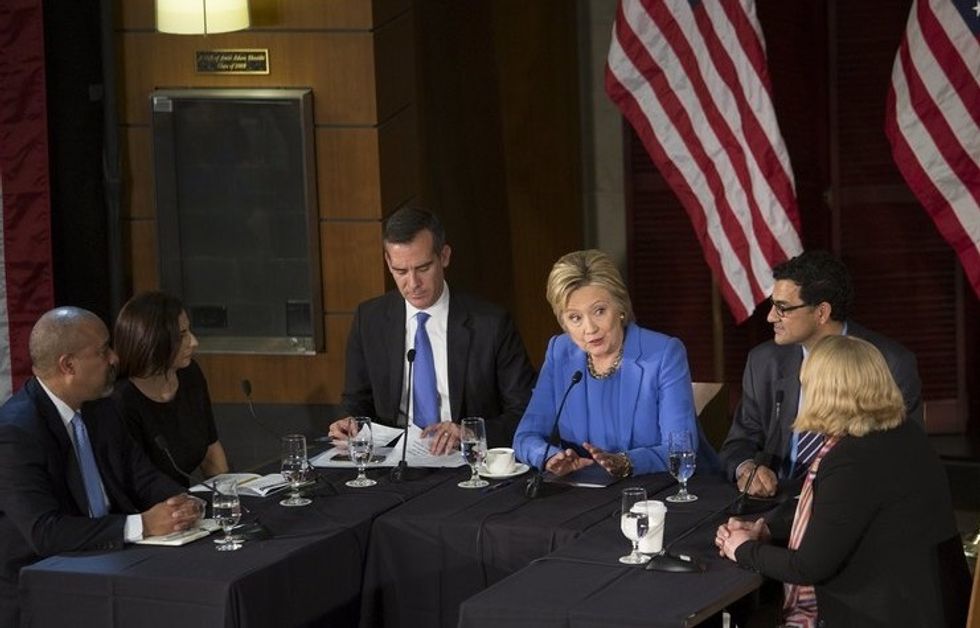 Only The Ballot Box Can Beat Clinton, Not Bogus ‘Scandals’