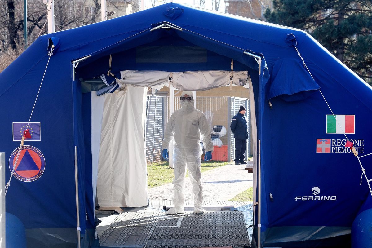 Mamma malata partorisce bebè sano e qualche paziente inizia a guarire