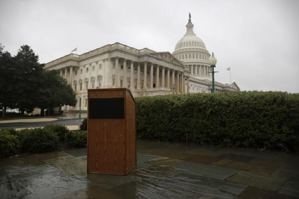 White House, Govt Agencies To Talk On Plans In Case Of Shutdown