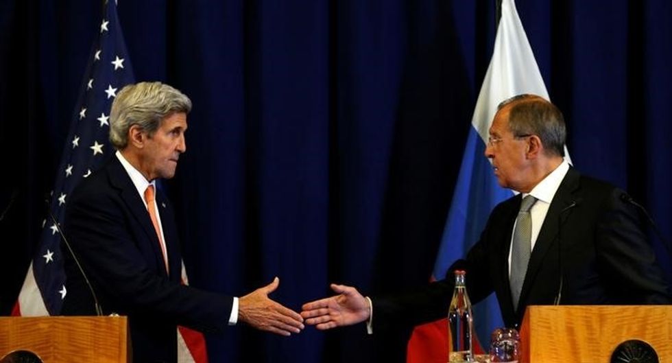 Kerry Defends Syria Deal With Russia, Says Obama Backs Plan