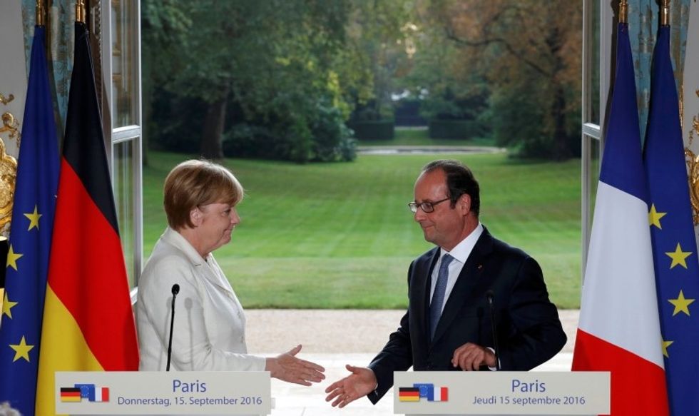Hollande, Merkel Urge Clear Vision For Addressing Europe’s Weaknesses