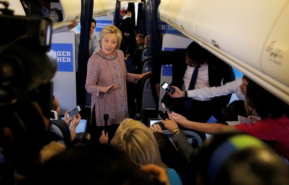 Hillary Clinton Gets Stuff Done the Midwestern Way