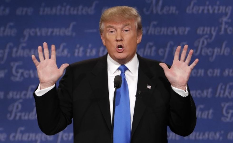 Debate Gaffe: Did Donald Trump Admit Paying No Federal Income Taxes?