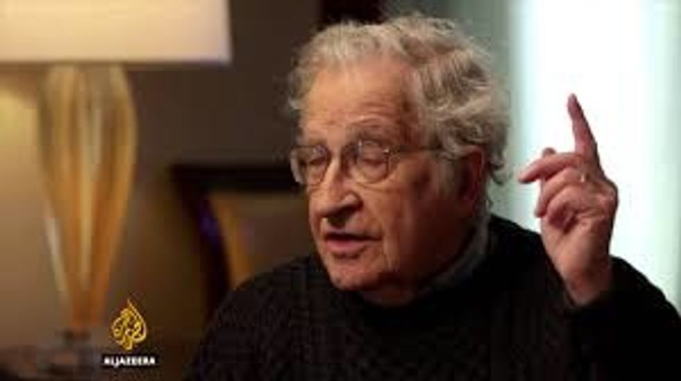 Left-Wing Icon Noam Chomsky: Clinton Must Win, But Listen To Trump Voters