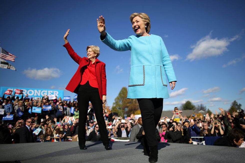 Elizabeth Warren Mobilizes ‘Nasty Women’ During Clinton Campaign Rally