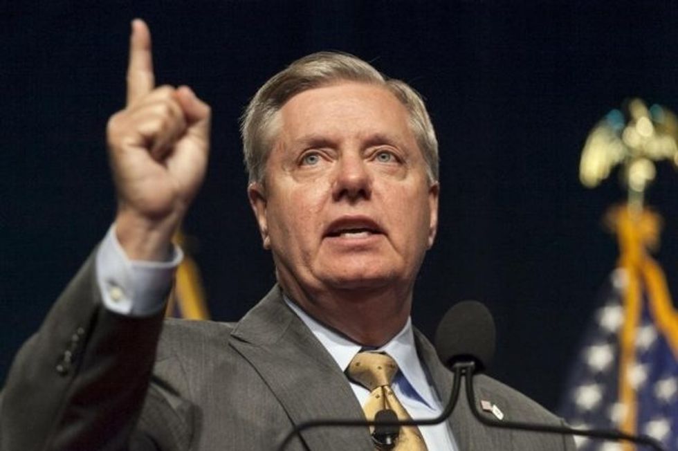 Lindsey Graham Calls For Senate Investigation Into Alleged Russian Hacks