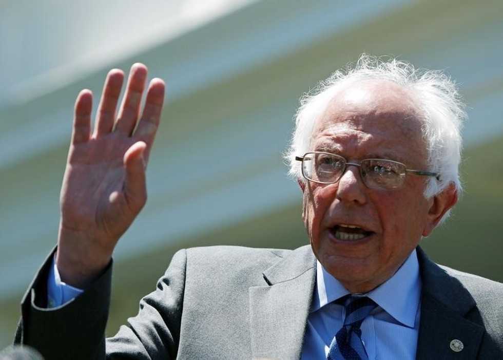 Trump Targets Another Indiana Company, Draws Sanders’ Criticism