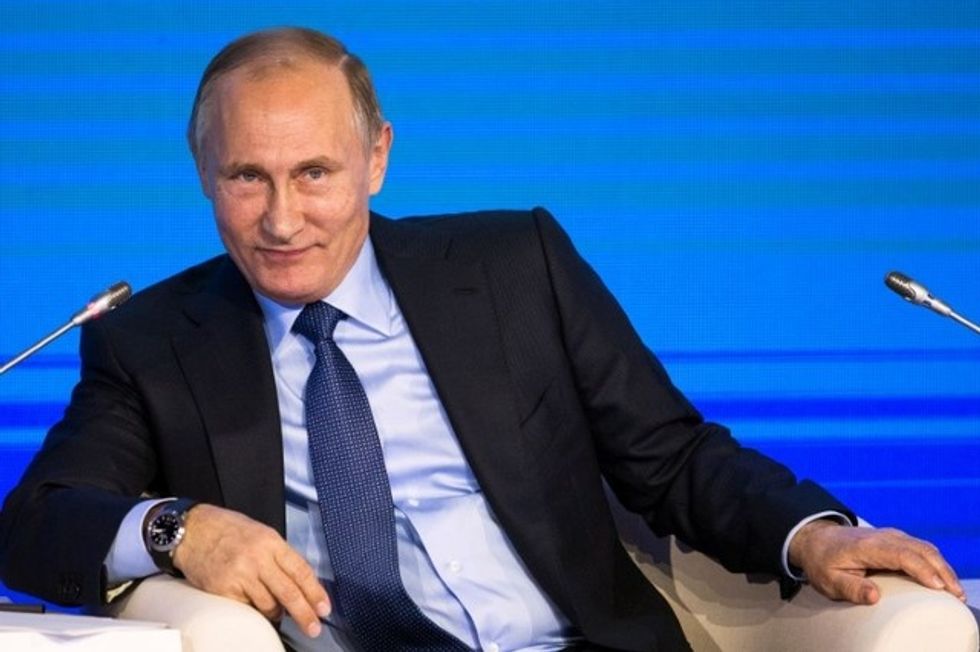 That Rude, Crude Trump Is Ever So Polite — To Putin, His Paragon