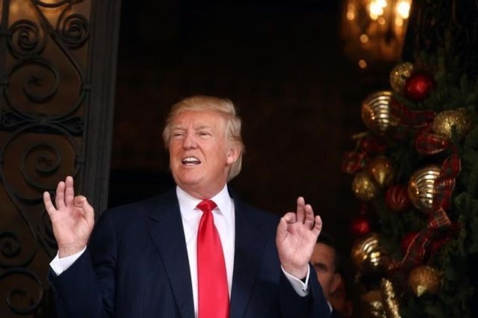 On Christmas Eve, Trump Announces His Foundation Will Shut Down