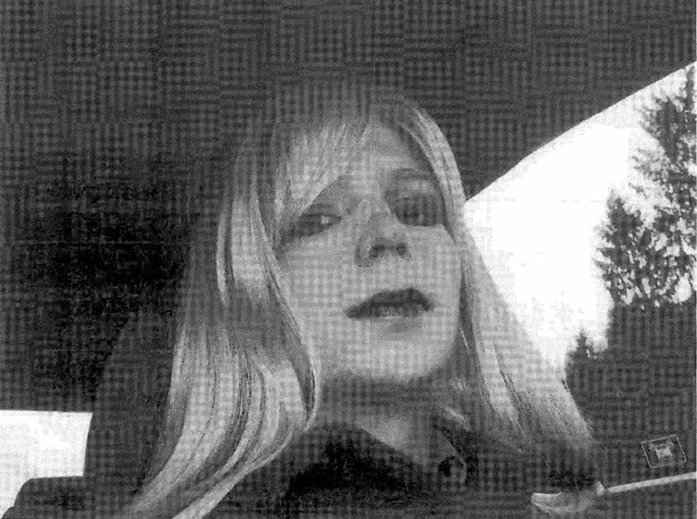 Before Leaving Office, Obama Commutes Chelsea Manning’s Prison Sentence