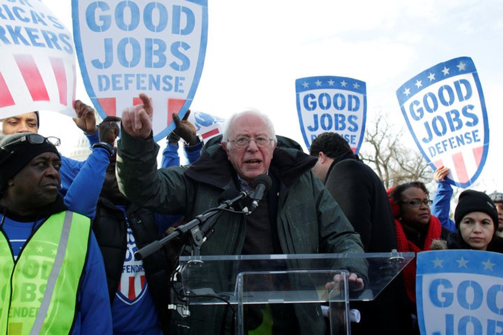 Bernie Sanders Unveils Plan To Turn Red States Blue