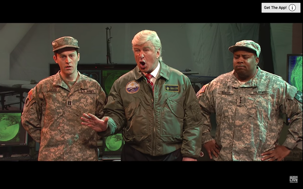 SNL Cold Open: How Would Trump Handle An Actual Alien Invasion?