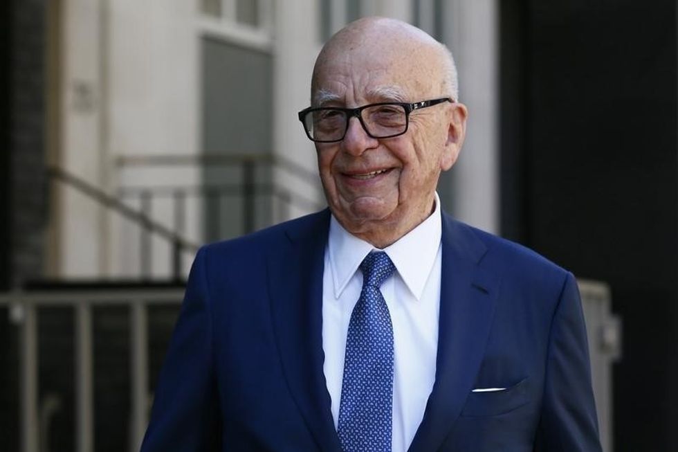 Murdoch Is Reportedly Advising Trump While DOJ Investigates Fox
