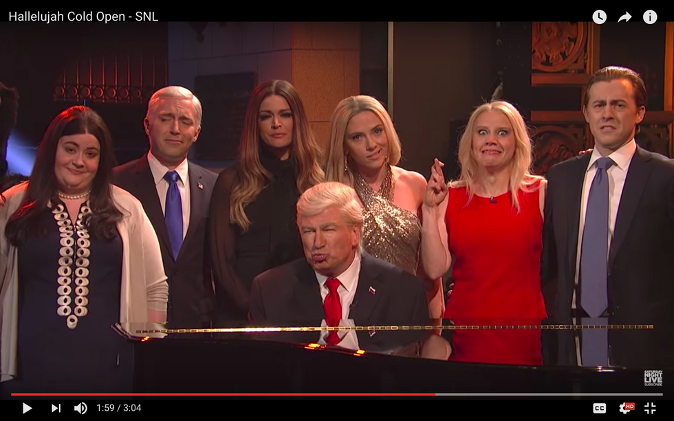 In SNL Season Finale, Trump And His Entourage Croon ‘Hallelujah’