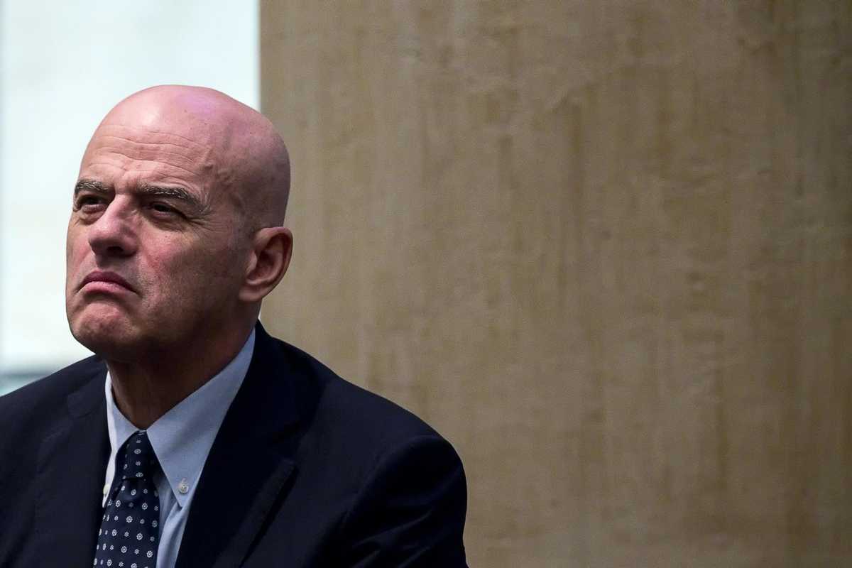 Non si affossa la più grande nostra azienda per appagare gli appetiti di uno Zingales