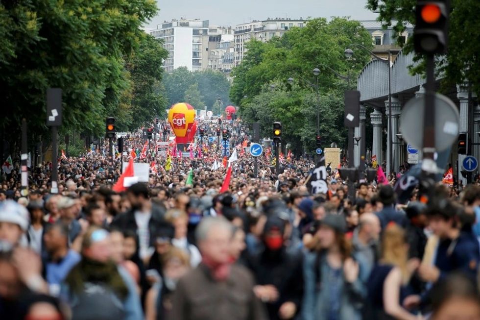 Why Union Workers And Environmentalists Need To Work Together With Smart Protests