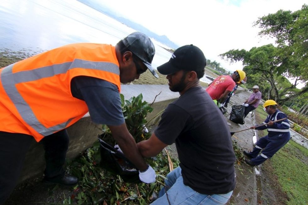 Is White House Carving Up Puerto Rico For GOP Cronies?