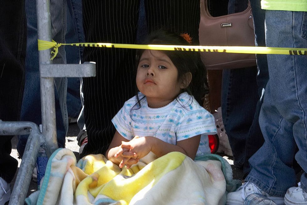 Sunday Broadcasts Brush Aside 1500 Missing Immigrant Children