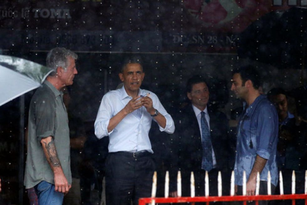 Obama Posts Touching Tribute To Anthony Bourdain Following Suicide