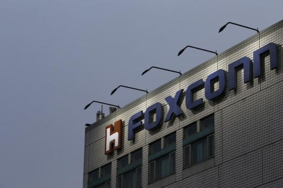 How Walker And Trump Sold Off Lake Michigan To Polluter Foxconn
