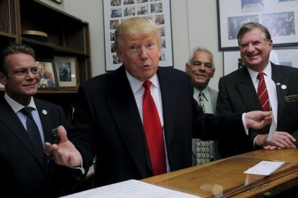 Trump’s EPA Bringing Back Deadly Asbestos — From Russia