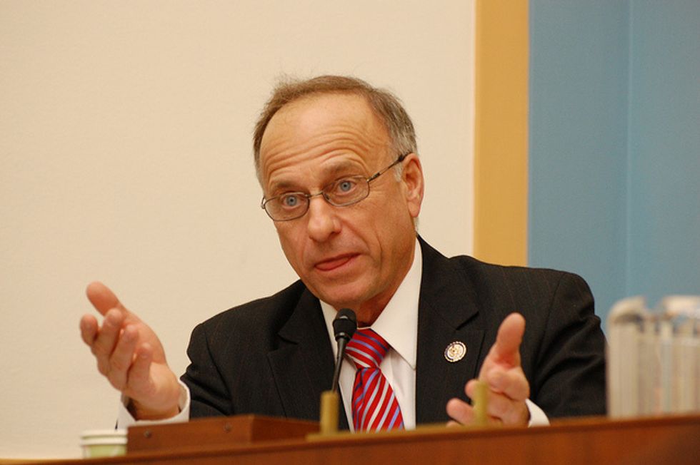 This Week In Crazy: Grandpa Steve King Is Upset Over Google’s iPhone