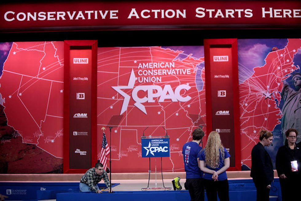 How A Right-Wing PAC Scammed $10 Million From Conservative Donors