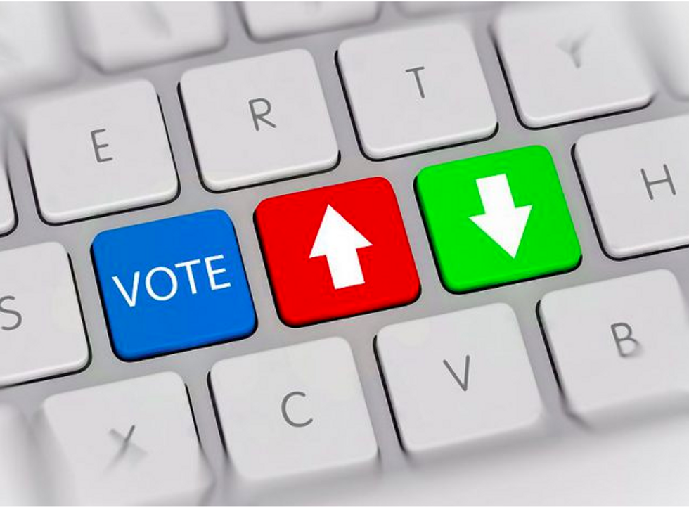DNC Reverses Course on Phone Voting in 2020 Iowa and Nevada Caucuses