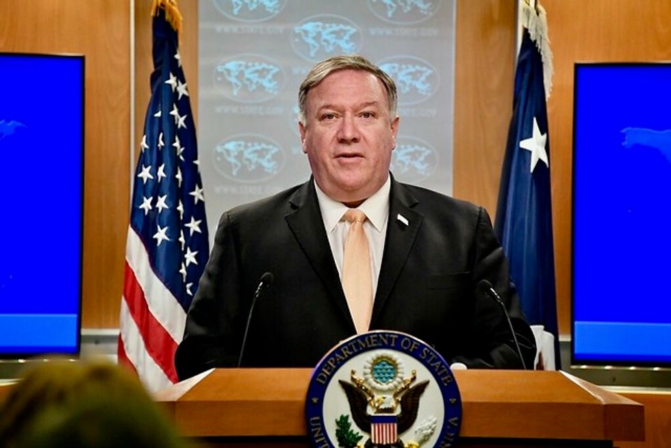Pompeo Departs For Belgium, Leaves Reporters Behind