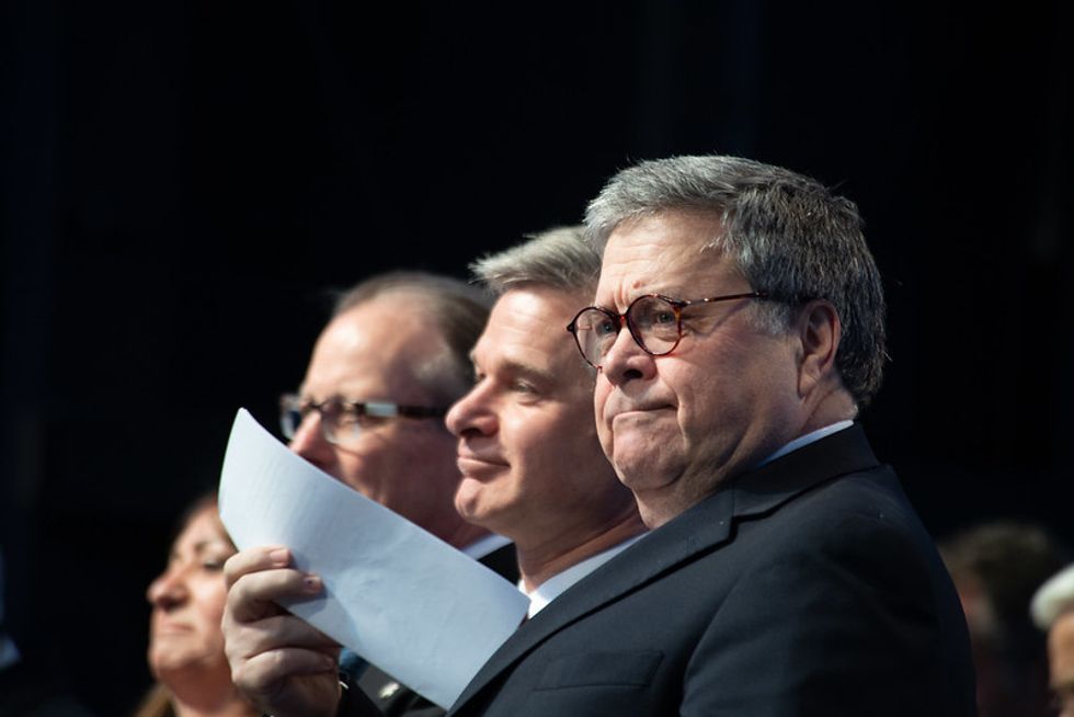 More Than 1100 Former DOJ Officials Demand Barr’s Ouster