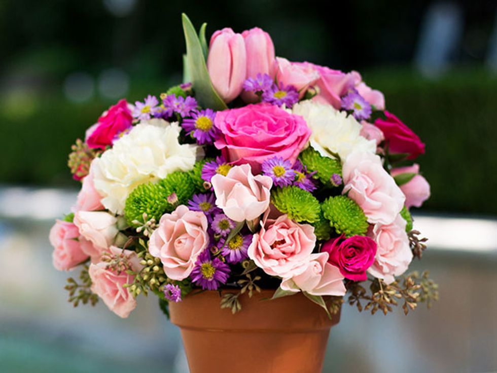 Save 50% On Gorgeous Mother’s Day Flower Delivery