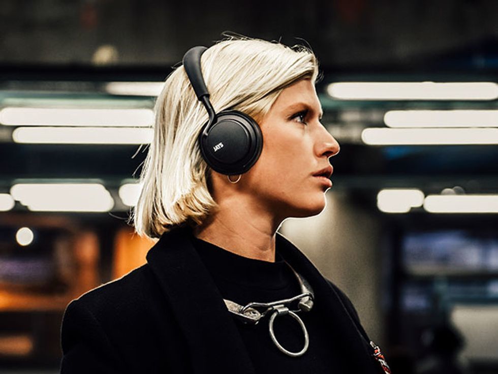 5 Headphones For Every Type of Listener