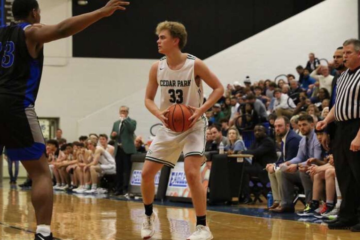 VYPE U: Timberwolves Down Bastrop Cedar Creek 51-43 Behind a Trio of Upperclassman