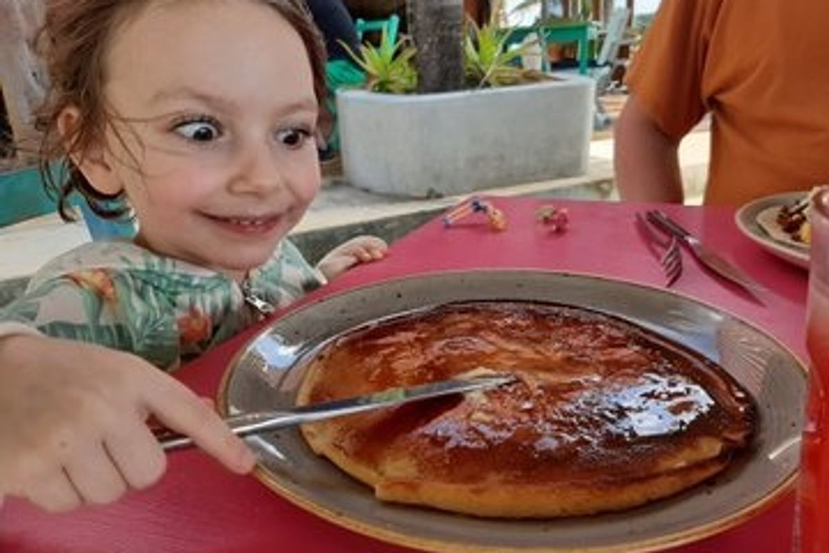 Your Weekly Top Ten Isn't In Mexico, But The Editrix Is!