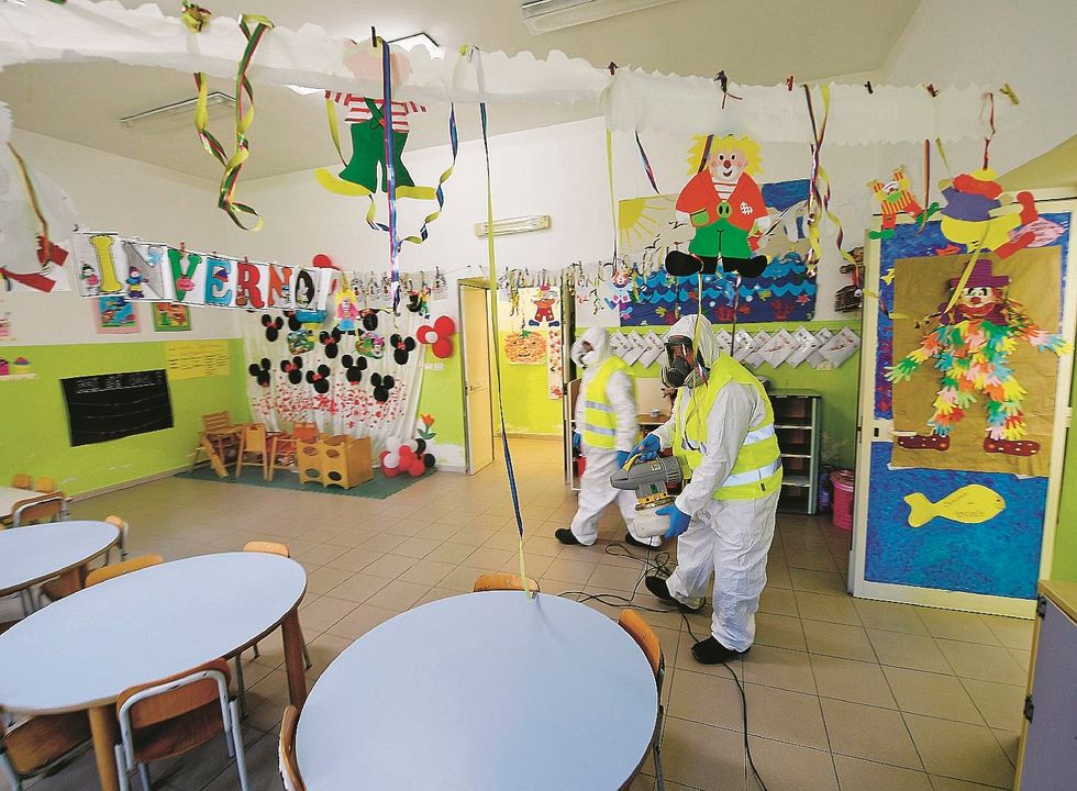 Le scuole al Nord non aprono: troppi rischi