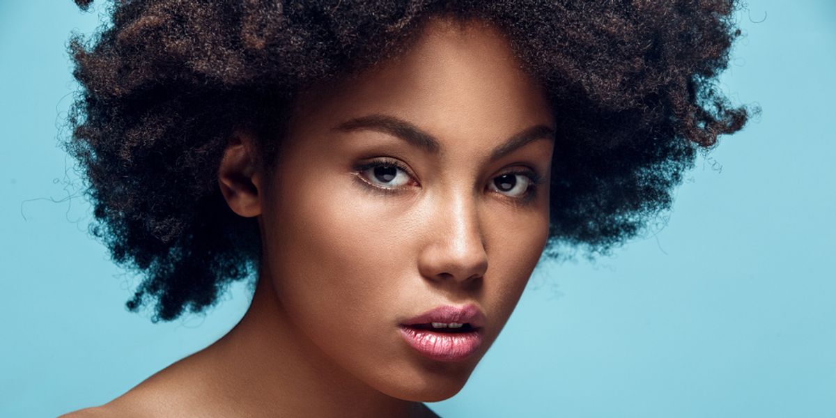 12 Natural Hairstyles That Will Have You Embodying Springtime Fine