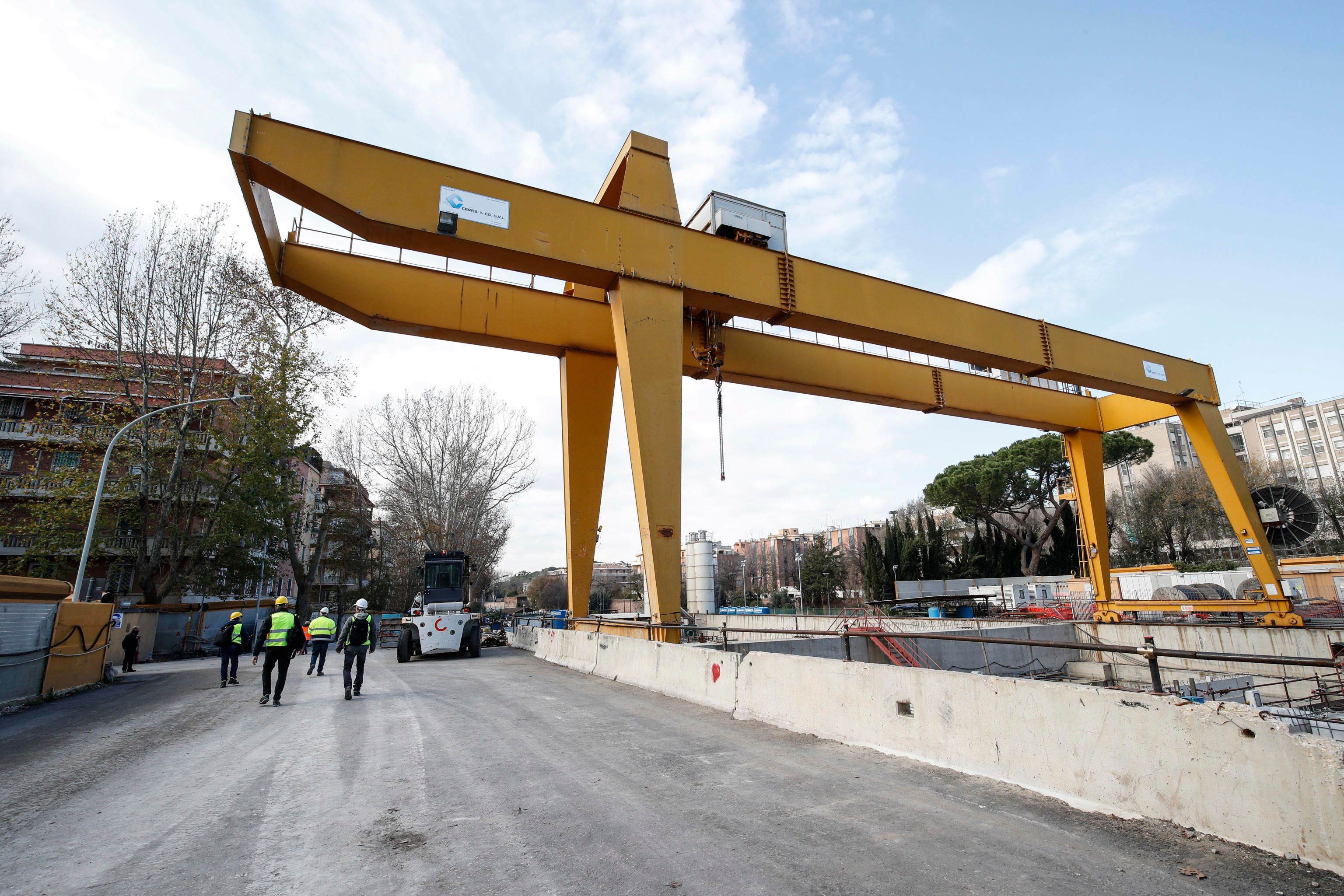 Tutti bloccati dallo sblocca cantieri: 749 opere al palo