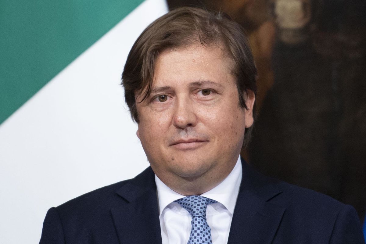 Pierpaolo Sileri: «I virus? Padroni del mondo. E ora arriva un’altra ondata»