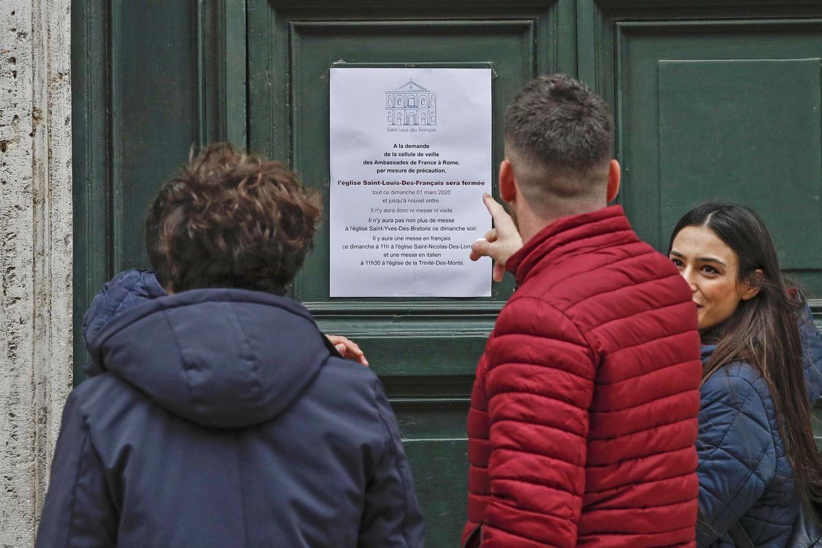 Non si può andare a messa. Anziché la Quaresima c’è la Quarantena cattolica