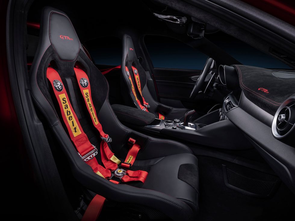 2021 Alfa Romeo Giulia GTA