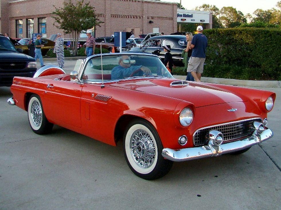 1956 Ford Thunderbird